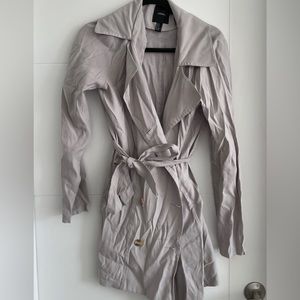 Forever21 grey trench coat size medium. Worn a handful of times. Great condition
